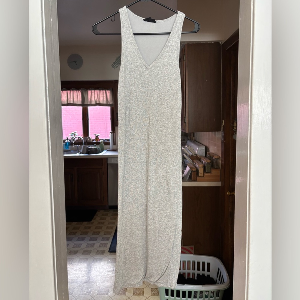 Elegant Gray Midi Dress